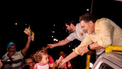 Photo of Reta final: Tony Gel e Tonynho Rodrigues marcam presença em mais bairros de Caruaru