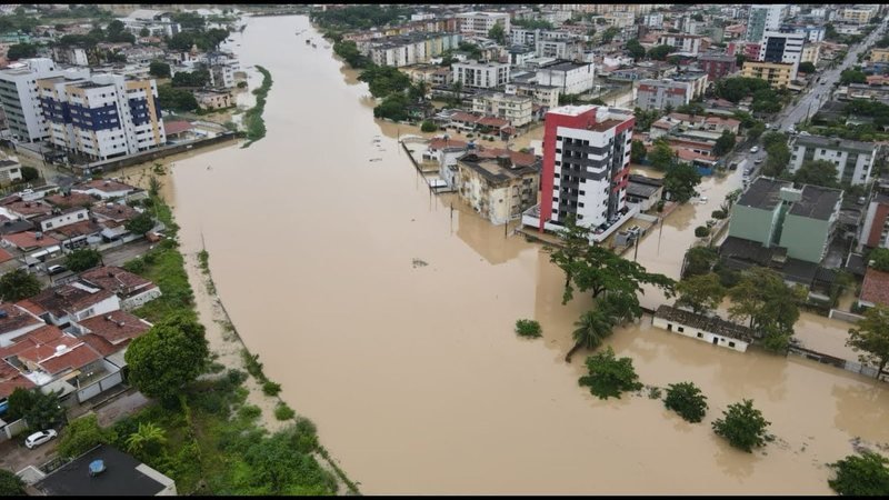 TCE aponta falhas em obra da Prefeitura de Olinda no Canal do Fragoso