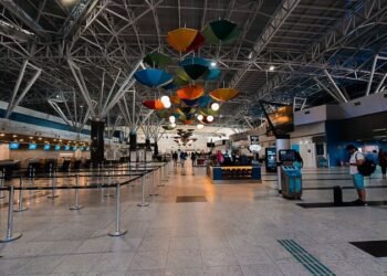 Recife supera Salvador e assume liderança aérea no Nordeste nos últimos 10 anos