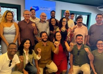 Alfredo Gomes, reitor da UFPE, anuncia pré-candidatura ao Governo de Pernambuco