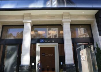 Artigo: Tenebrosíssimas transações – por Ricardo Leitão