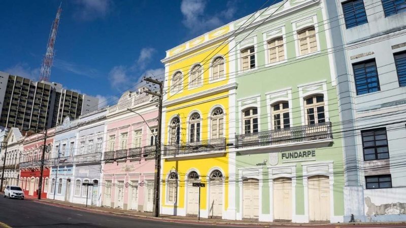 Raquel Lyra faz nova convocação de seleção simplificada da Fundarpe; 55 profissionais são chamados para UPE