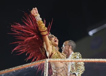 Que horas é o Desfile das Campeãs do RJ 2026? Veja horário e onde assistir