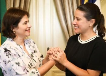 Raquel Lyra elogia atuação de Priscila Krause, mas mantém indefinição sobre vice para outubro