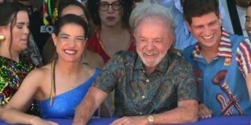 presidente fica entre João Campos e Raquel Lyra no sábado de Carnaval do Recife