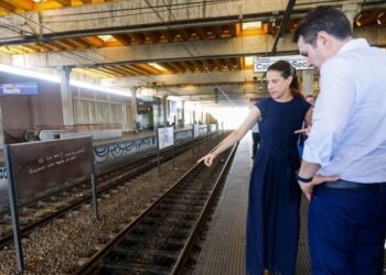 Raquel Lyra anuncia consulta pública para projeto de concessão do metrô do Recife