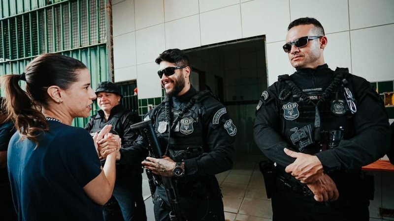 Raquel Lyra nomeia mais de 300 policiais penais e conclui convocação de todos os aprovados de concurso