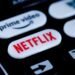 Fusão entre Netflix e Warner força rivais a lutar para sobreviver