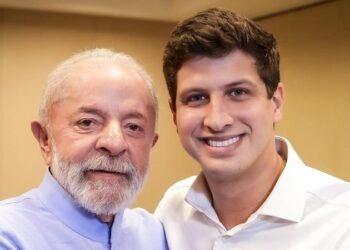 Lula deve vir ao Recife para inauguração com João Campos