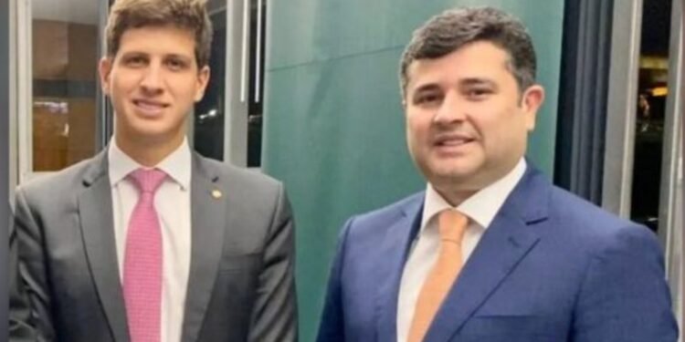 Possível aliança de Eduardo da Fonte com João Campos pode causar ebulição e dividir o PP