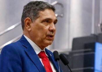 Principal nome da divergência, João Paulo não vai para Assembleia do PT