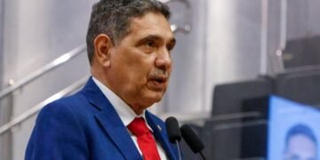 Principal nome da divergência, João Paulo não vai para Assembleia do PT