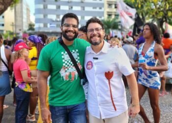 PSOL aprova filiação democrática de Jones Manoel para concorrer à Câmara Federal