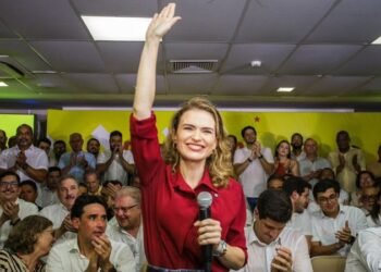 “O povo sabe de que lado estamos”, diz Marília Arraes ao ser anunciada como pré-candidata ao Senado