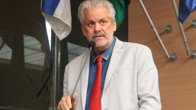 Osmar Ricardo revela plano de abrir divergência na Assembleia do PT; Cury recebe com naturalidade