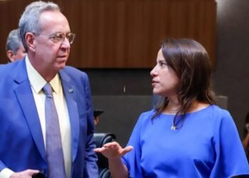 Álvaro Porto agenda votação do orçamento no Plenário após decisão do TJPE favorável ao Governo