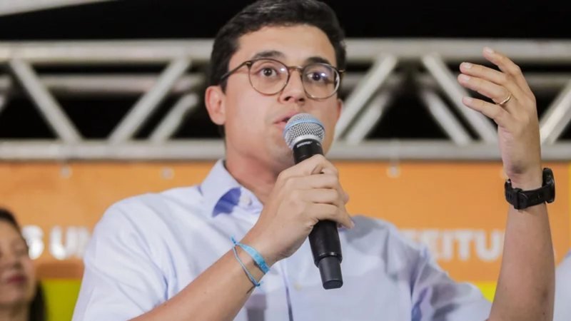 Victor Marques promove mudanças no secretariado da Prefeitura do Recife