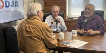 “Eduardo Campos drenaria o centro”, dizem autores de livro sobre ex-governador no PodJá