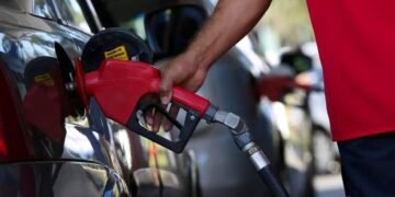 Alta na gasolina puxa inflação e coloca Pernambuco em 4º estado com maior aumento nos preços