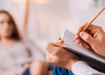 Pernambuco convoca 52 novos psicólogos para rede estadual de ensino