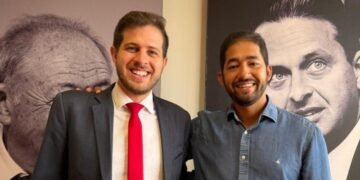 Movimento Viva Camaragibe lança podcast com presença de Pedro Campos para debater economia local