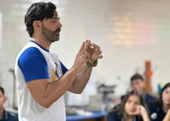 Gestão Raquel Lyra convoca 185 professores em seleção pública