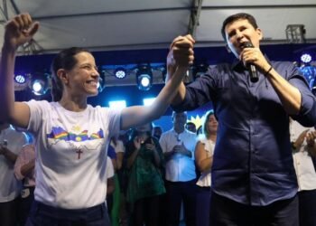 Em Petrolina, Raquel Lyra libera pagamento de Pix Tênis e autoriza obras de duas creches