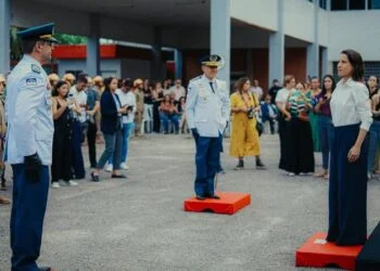 Raquel Lyra empossa novo comandante-geral do Corpo de Bombeiros; sai Cantarelli, entra Araripe