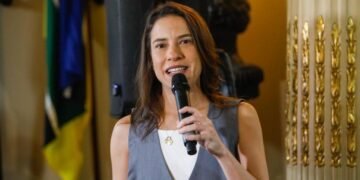 Raquel Lyra garante que não haverá aumento inesperado de tarifas após concessão da Compesa