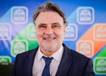 MDB vai à Justiça Eleitoral e derruba pesquisa que dava empate entre Raquel Lyra e João Campos