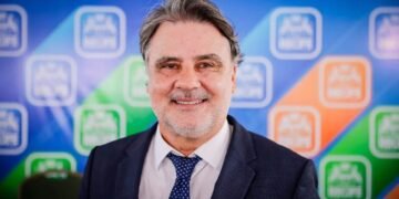 MDB vai à Justiça Eleitoral e derruba pesquisa que dava empate entre Raquel Lyra e João Campos