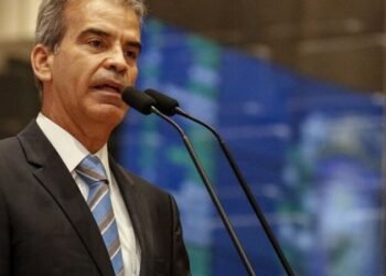 Coronel Feitosa defende Flávio Bolsonaro na Alepe e desafia PT a assinar CPMI do Banco Master