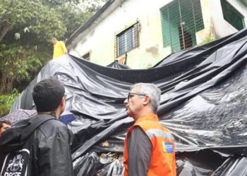 Victor Marques visita áreas atingidas pelas chuvas; Recife abre 17 abrigos para população