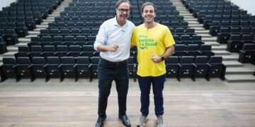 Ex-ministro Gilson Machado promove exibição de documentário sobre Bolsonaro no Recife