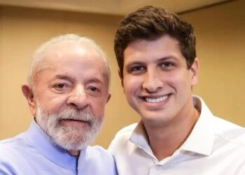 João Campos se reúne com Lula para discutir palanques do PSB em São Paulo e Minas Gerais
