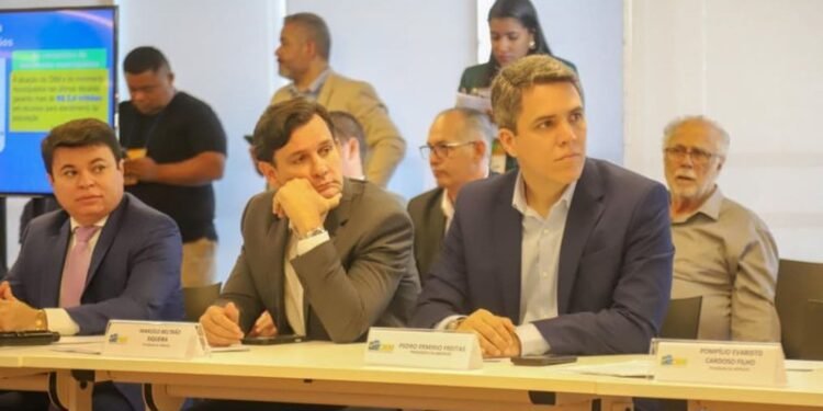 Pedro Freitas lidera comitiva da Amupe na Marcha a Brasília em Defesa dos Municípios