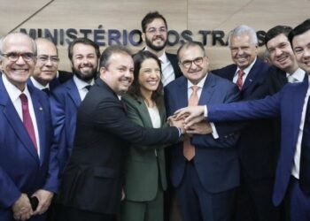 Com apoio federal, Raquel Lyra garante R$ 473 milhões para obras de infraestrutura em Pernambuco