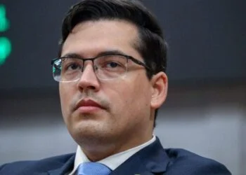 Cayo Albino retorna à Alepe após Waldemar Borges pedir licença de 180 dias
