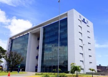 JUCEPE rejeita deliberação da COMPESA e Governo convoca acionistas
