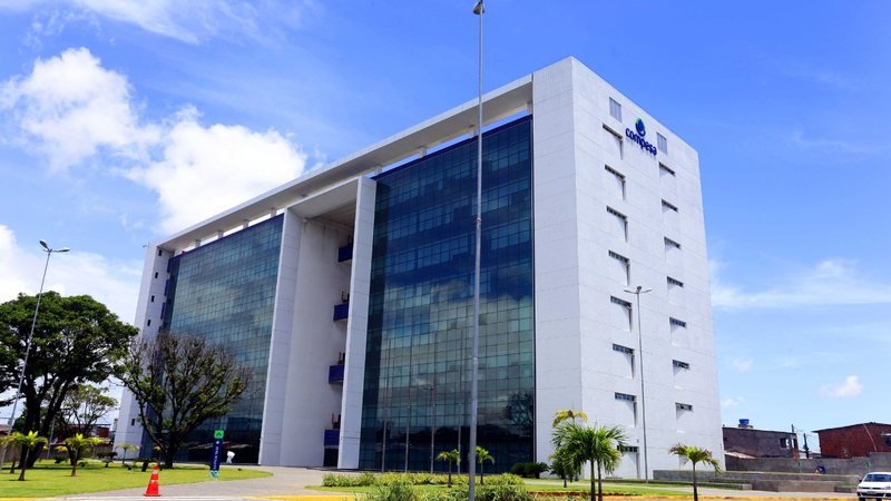 JUCEPE rejeita deliberação da COMPESA e Governo convoca acionistas
