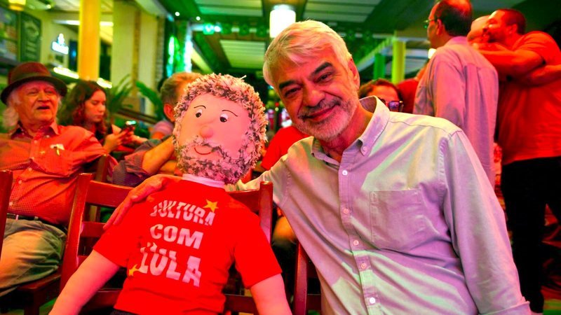 Humberto Costa reúne agentes culturais em Olinda e apresenta ações do mandato para o setor