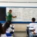 Brasil registra menor taxa de analfabetismo da série histórica, aponta IBGE