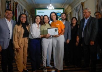 Raquel Lyra entrega Selo Empresa Verde 2026 a 16 empresas por práticas sustentáveis e governança