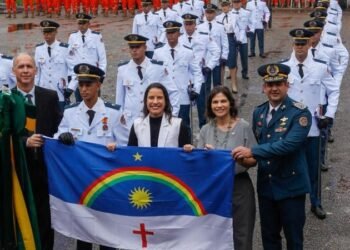 Raquel Lyra participa da formatura de 36 novos oficiais do Corpo de Bombeiros de Pernambuco