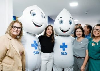 Raquel Lyra entrega obra que moderniza armazenamento e distribuição de vacinas no Estado