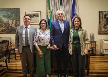 Ronaldo Caiado elogia Raquel Lyra e defende neutralidade da governadora na disputa nacional