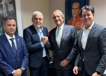 Anderson Ferreira leva Silvio Nascimento a Brasília e reforça articulação para disputa ao Senado pelo PL