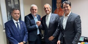 Anderson Ferreira leva Silvio Nascimento a Brasília e reforça articulação para disputa ao Senado pelo PL