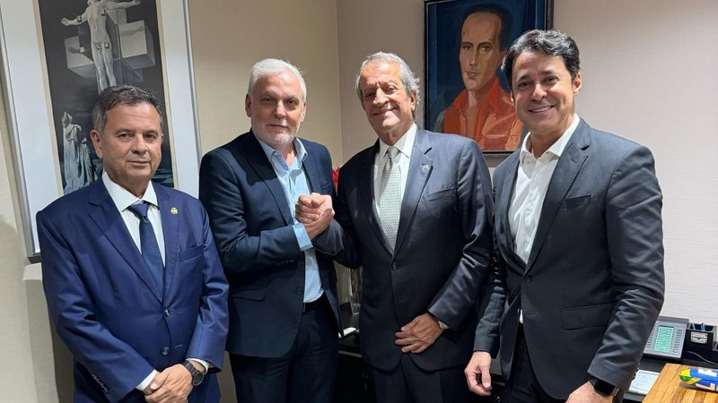 Anderson Ferreira leva Silvio Nascimento a Brasília e reforça articulação para disputa ao Senado pelo PL