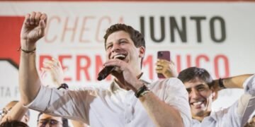João Campos diz que governa sem perseguir e promete colocar PE no lugar que merece